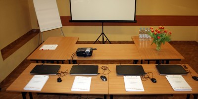 Hotel Suwałki rum boende restaurang konferenser fritid i Polen